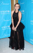 Diane Kruger se decanta por el negro y las transparencias