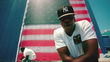 Jay-Z en el video "Otis"