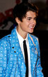 Justin Bieber volvió a demostrar que sabe cómo dejar sin palabras tanto a sus fans como a los fotógrafos, ¿se ha pasado al retro?