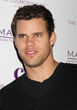 Kris Humphries quiso quedar como víctima de la ruptura, pero no lo logró