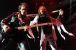 Steven Tyler, legendario líder de Aerosmith, demostró el pasado domingo que está de capa caída