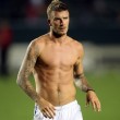 En los brazos de Beckham apenas queda espacio libre para más tatuajes En los brazos de Beckham apenas queda espacio libre para más tatuajes
