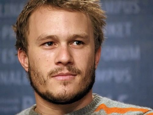 Heath Ledger, Naomi Watts, Michelle Williams - El "Joker" de "Batman" sin maquillaje Heath Ledger, Naomi Watts, Michelle Williams - El "Joker" de "Batman" sin maquillaje
