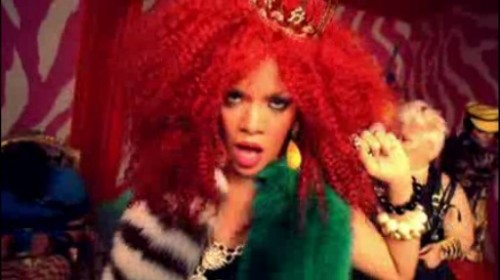 Rihanna, Lady GaGa - El nuevo video de Rihanna es censurado en once paises Rihanna, Lady GaGa - El nuevo video de Rihanna es censurado en once paises